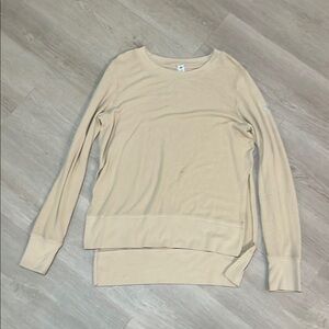 ALO Yoga Cream Women's Sweater